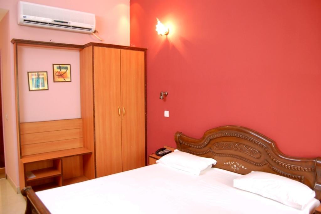 Hotel D R International Ambāla Pokój zdjęcie
